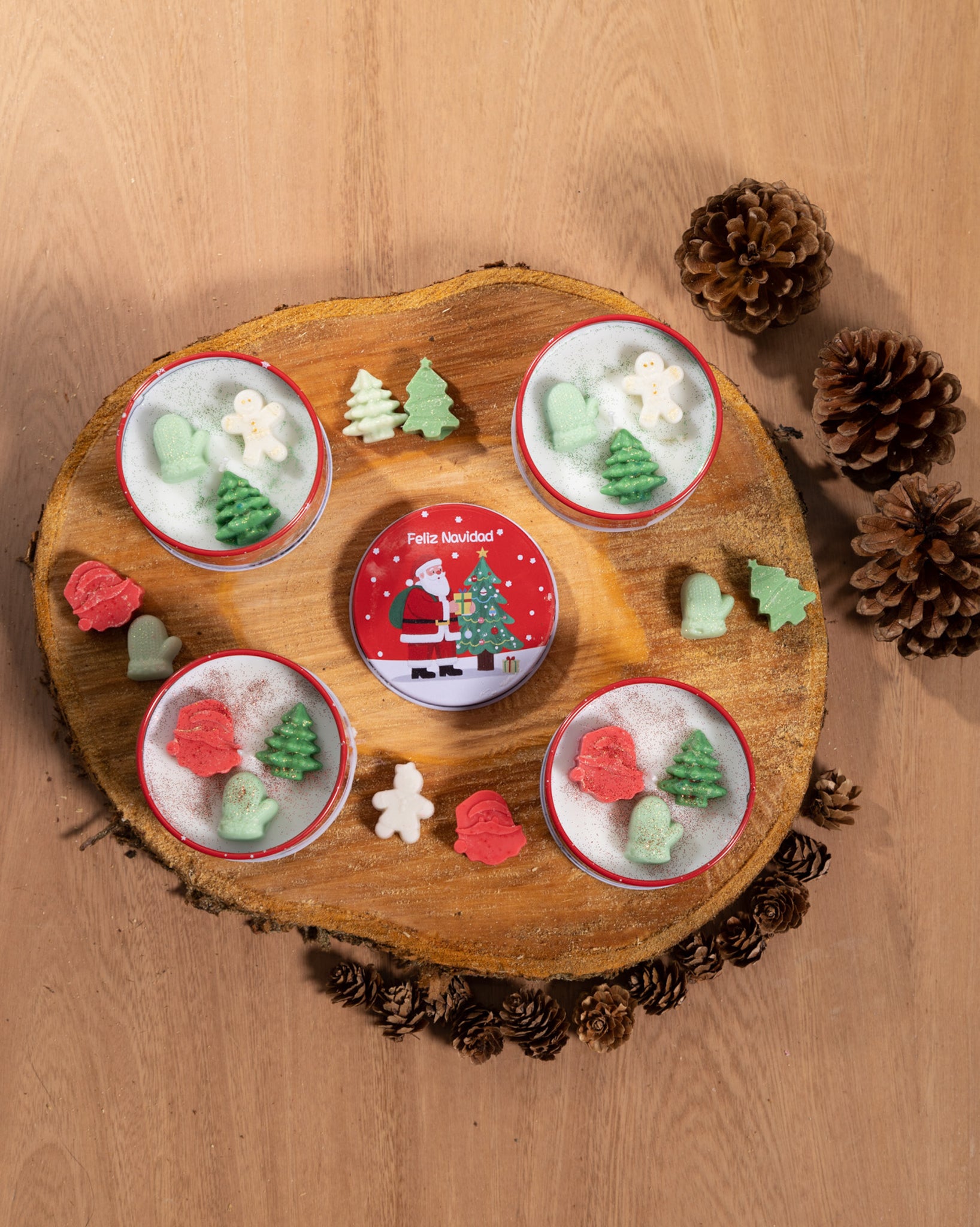 Velas Navideñas en latas